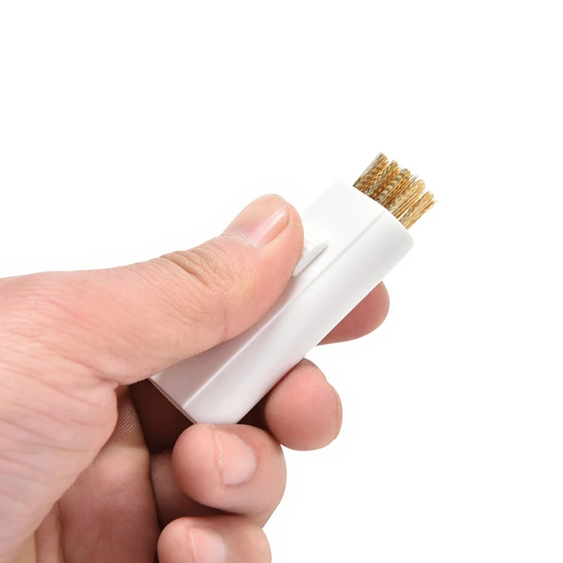 1Pc New Mini Iron Club Brush with Copper Wire Bristles Cleaner Tool Golf Training Aids Golf Club Ball Cleaning Brush
1Pc New Mini Iron Club Brush with Copper Wire Bristles Cleaner Tool Golf Training Aids Golf Club Ball Cleaning Brush