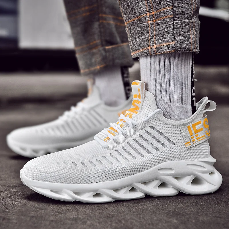 Tenis Masculino 2020 New Brand Men Tennis Shoes Outdoor Sport Shoes Light Jogging Fitness Men Sneakers Trainers Plus Size 39-46
Tenis Masculino 2020 New Brand Men Tennis Shoes Outdoor Sport Shoes Light Jogging Fitness Men Sneakers Trainers Plus Size 39-46