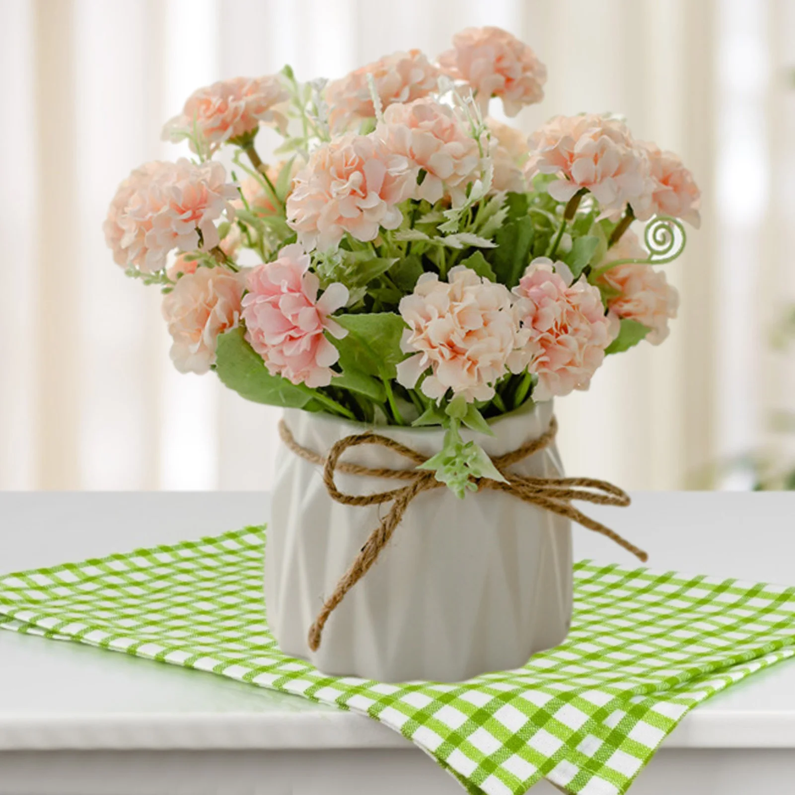 Artificial Flower Decoration With Artificial Flowers, Suitable For Indoor Family Wedding Bedroom Desktop Decoration
Artificial Flower Decoration With Artificial Flowers, Suitable For Indoor Family Wedding Bedroom Desktop Decoration