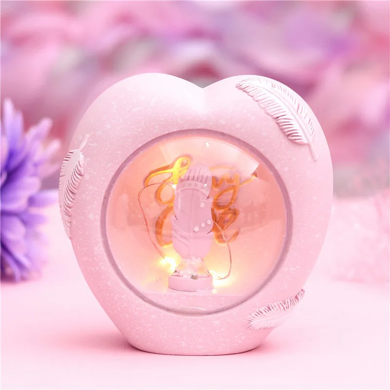 New Nordic style Creativity feather Glowing Star lights table lamp Home Decoration Night light Resin handcrafted gift lovely
New Nordic style Creativity feather Glowing Star lights table lamp Home Decoration Night light Resin handcrafted gift lovely