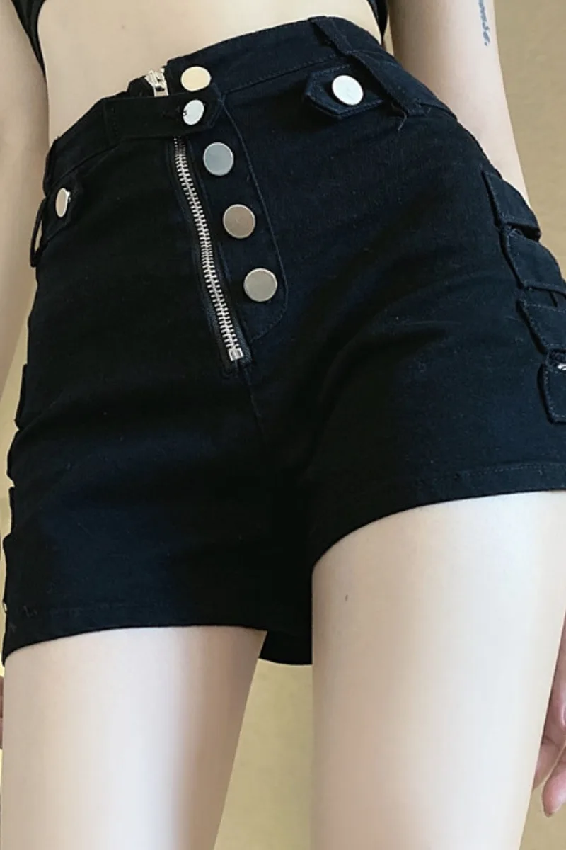 Sexy White Ripped Denim Shorts Women Zipper Buttons Design High Waist Slim Casual Shorts Female Biker Shorts Summer Streetwear
Sexy White Ripped Denim Shorts Women Zipper Buttons Design High Waist Slim Casual Shorts Female Biker Shorts Summer Streetwear