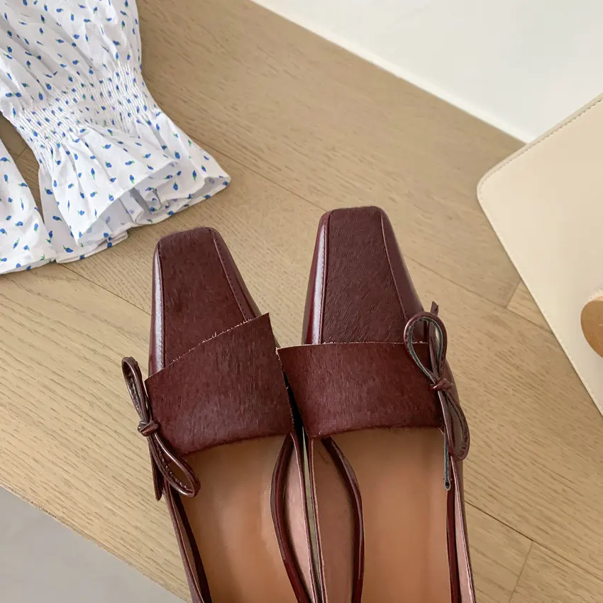 QUTAA 2021 Cow Leather Pointed Toe Elegant Women Pumps Spring Leather+Horse Square Med Heel Shallow Ladies Shoes Size 34-39
QUTAA 2021 Cow Leather Pointed Toe Elegant Women Pumps Spring Leather+Horse Square Med Heel Shallow Ladies Shoes Size 34-39