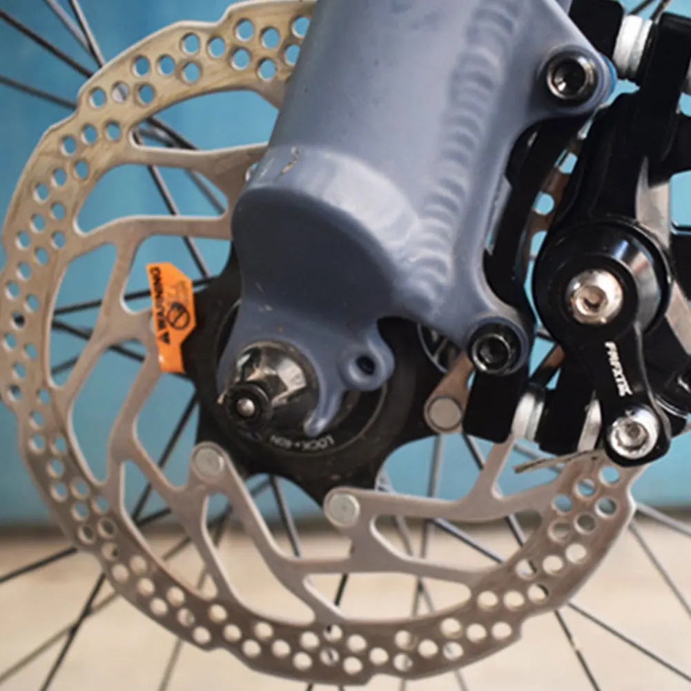 160 mm Bike Disc Brake Rotor with 6 Bolts Stainless Steel Bicycle Rotors Fit for Road Bike MTB BMX Bicycle Parts
160 mm Bike Disc Brake Rotor with 6 Bolts Stainless Steel Bicycle Rotors Fit for Road Bike MTB BMX Bicycle Parts