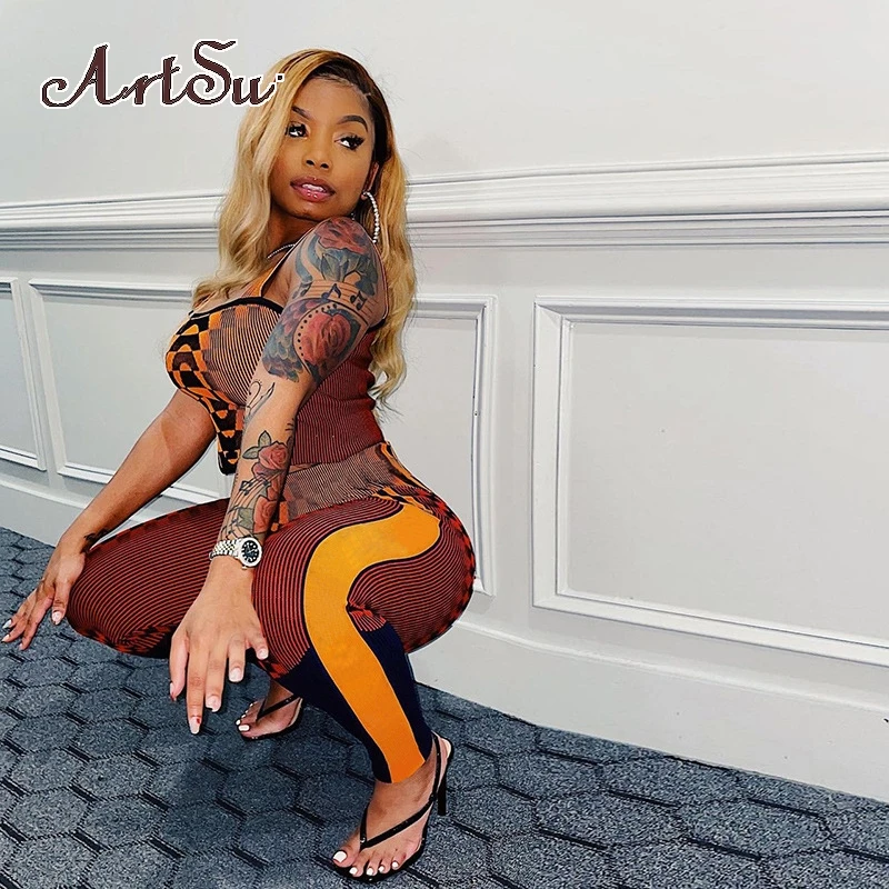 Artsu Printed Plaid Striped Two Piece Set Women Sleeveless Crop Top And Stretchy Pants Bodycon Matching Outfits AR30379
Artsu Printed Plaid Striped Two Piece Set Women Sleeveless Crop Top And Stretchy Pants Bodycon Matching Outfits AR30379