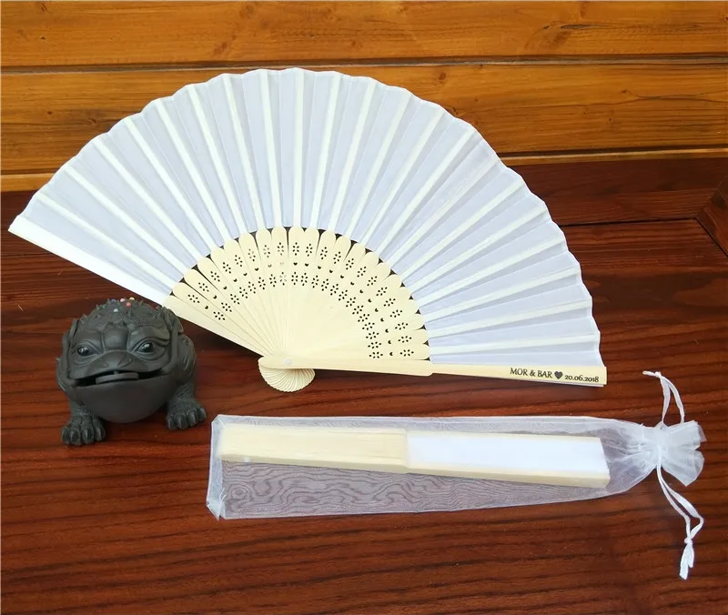 50Pcs Personalized Folding Hand Fan Wedding Gifts For Guests,Customized Wedding Favor With Organza Bag,Print Name & Wedding Date
50Pcs Personalized Folding Hand Fan Wedding Gifts For Guests,Customized Wedding Favor With Organza Bag,Print Name & Wedding Date