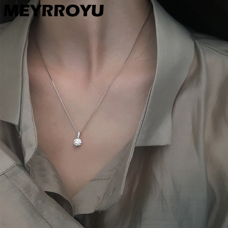 MEYRROYU Sterling Silver Bling Water Droplets Shape Diamond Wedding Necklace Silver Gold Colour Exquisite Gorgeous Jewelry 2021
MEYRROYU Sterling Silver Bling Water Droplets Shape Diamond Wedding Necklace Silver Gold Colour Exquisite Gorgeous Jewelry 2021