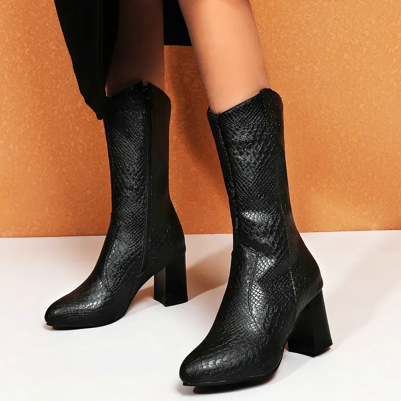 AGODOR Snake Print Knee High Boots All Match Pointed Toe Square High Heel Cowboy Boots Women Winter Boots Shoes Plush Size 34-45
AGODOR Snake Print Knee High Boots All Match Pointed Toe Square High Heel Cowboy Boots Women Winter Boots Shoes Plush Size 34-45