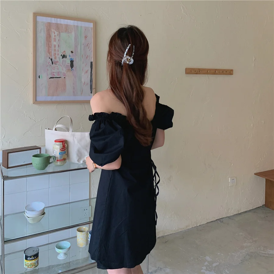 French Style Elegant Sexy Slash Neck Ruffle Women Short Dress Off Shoulder Black Mini Dresses Female 2021 Summer For Womens
French Style Elegant Sexy Slash Neck Ruffle Women Short Dress Off Shoulder Black Mini Dresses Female 2021 Summer For Womens
