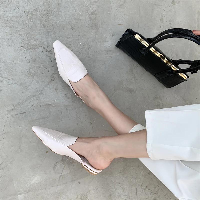 Fashion Women Red Shoes Square Toe Shallow Slippers Slides Mules Flat Heeled Casual Pumps 2021 New Arrivals Low Heels Slippers
Fashion Women Red Shoes Square Toe Shallow Slippers Slides Mules Flat Heeled Casual Pumps 2021 New Arrivals Low Heels Slippers