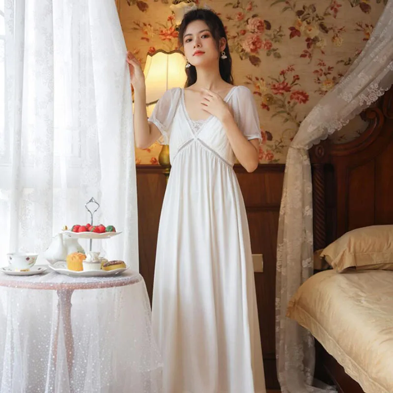 Night Dress Women Sexy Lingerie Roomware Mesh Patchwork Lace White Nightgown Long Deep V Hot Sleepwear 2021 New Phoentin FG383
Night Dress Women Sexy Lingerie Roomware Mesh Patchwork Lace White Nightgown Long Deep V Hot Sleepwear 2021 New Phoentin FG383
