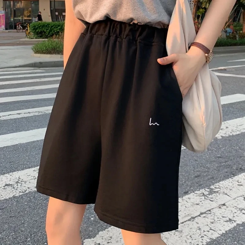 Summer Letter embroidery vintage track shorts women loose high waist punk size jogger clothes Casual Loose Solid color jogger
Summer Letter embroidery vintage track shorts women loose high waist punk size jogger clothes Casual Loose Solid color jogger