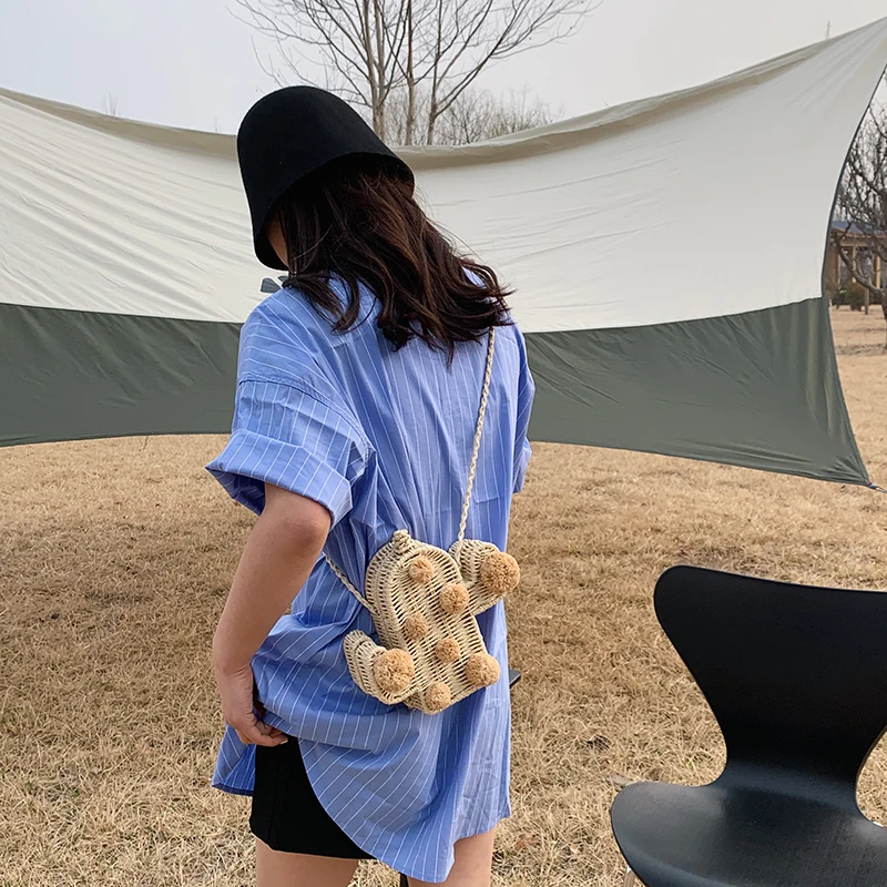 Beach Straw Handmade Vintage Woven Crossbody Bags for Women 2021 Summer Women's Bag Braided Casual Shoulder Bag Sac Epaule
Beach Straw Handmade Vintage Woven Crossbody Bags for Women 2021 Summer Women's Bag Braided Casual Shoulder Bag Sac Epaule