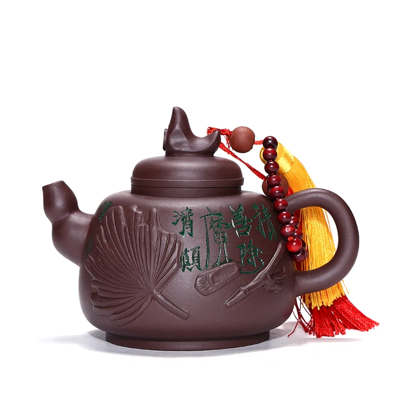 Yixing recommended undressed ore unfortunately purple clay pot capacity of 520 ml of tea sets
Yixing recommended undressed ore unfortunately purple clay pot capacity of 520 ml of tea sets