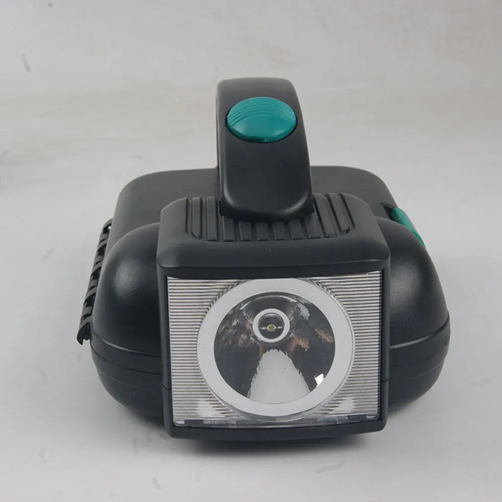 24PCS Multi-function Auto Car Repair Tool Socket Ratchet Wrench Screwdriver With Light Emergency Tool Box Hot
24PCS Multi-function Auto Car Repair Tool Socket Ratchet Wrench Screwdriver With Light Emergency Tool Box Hot