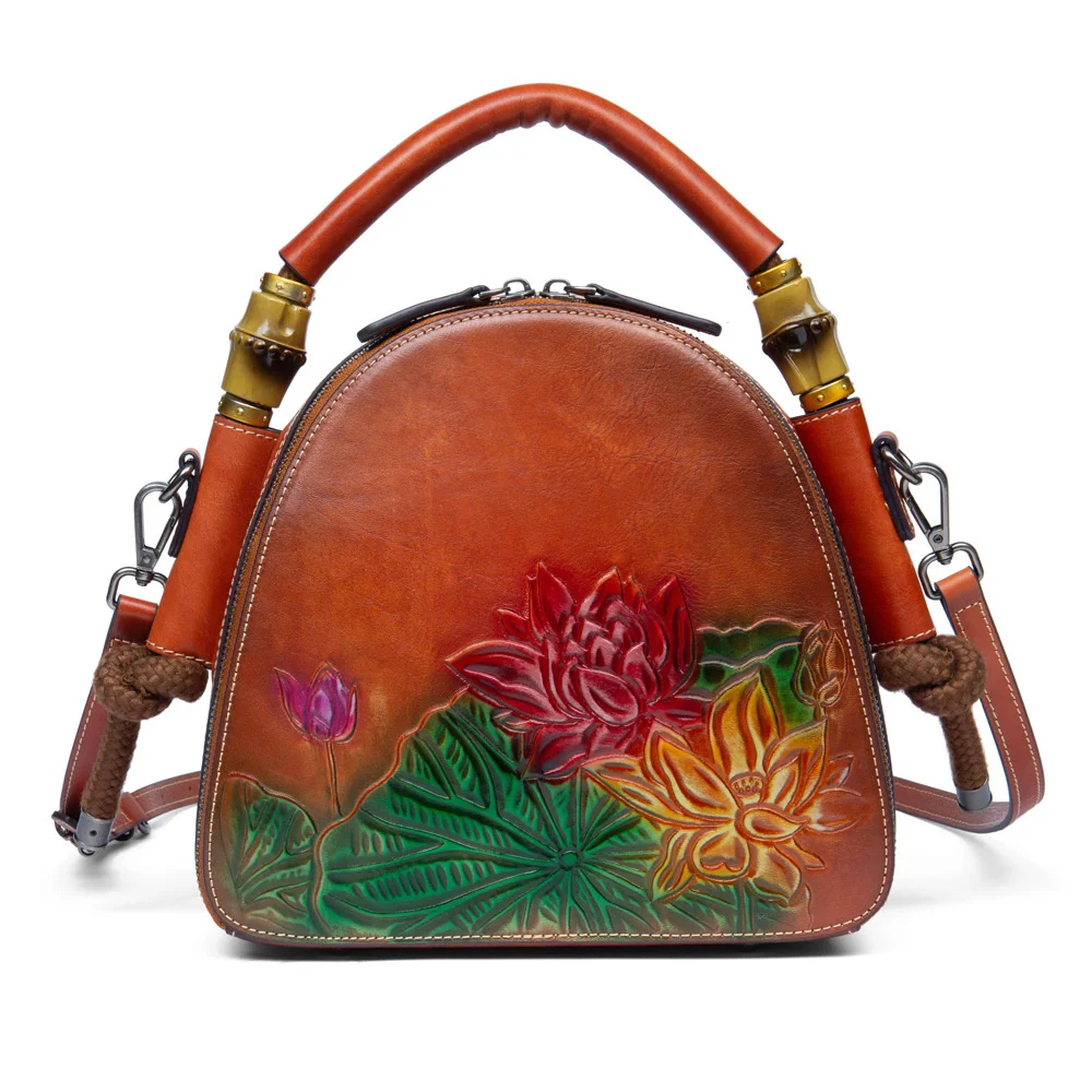 2021 vegetable tanned leather women's bag head layer cow leather women's hand bag embossed wipe color one shoulder diagonal span
2021 vegetable tanned leather women's bag head layer cow leather women's hand bag embossed wipe color one shoulder diagonal span