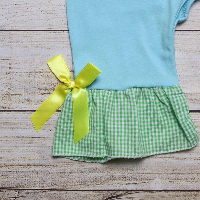 Summer Girls Clothes Blue Short Sleeve Yellow Bow Tractor Cotton Embroidery Pattern Toddler Baby Rompers
Summer Girls Clothes Blue Short Sleeve Yellow Bow Tractor Cotton Embroidery Pattern Toddler Baby Rompers