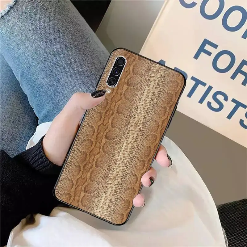 Snake Skin fashion pattern Phone Case For Samsung galaxy S 9 10 20 A 10 21 30 31 40 50 51 71 s note 20 j 4 2018 plus
Snake Skin fashion pattern Phone Case For Samsung galaxy S 9 10 20 A 10 21 30 31 40 50 51 71 s note 20 j 4 2018 plus