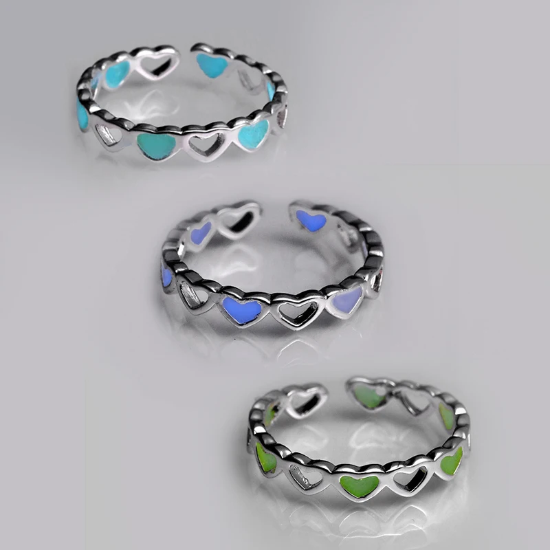Heart Shaped Hollow Rings Personality Luminous Finger Ring for Women Fashion Jewelry Gift
Heart Shaped Hollow Rings Personality Luminous Finger Ring for Women Fashion Jewelry Gift