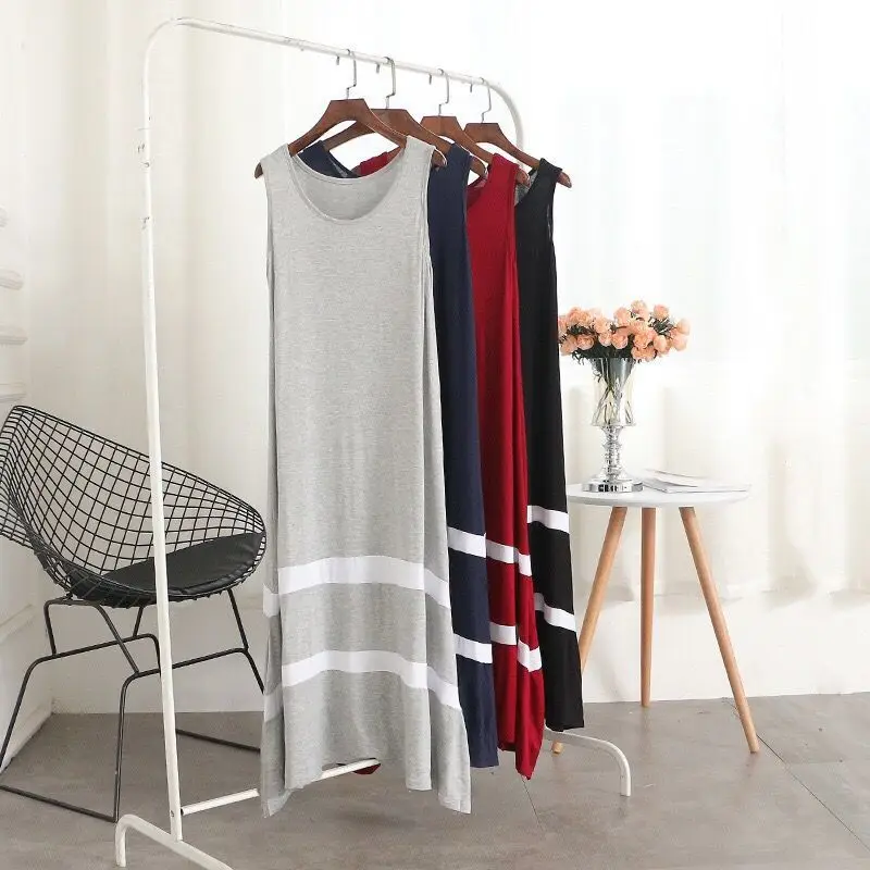 Wholesale summer sleeveless dress women's temperament was thin round neck bottoming vest skirt stitching white striped dress
Wholesale summer sleeveless dress women's temperament was thin round neck bottoming vest skirt stitching white striped dress
