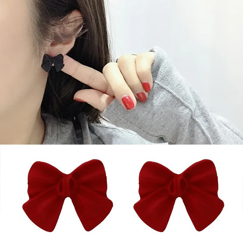 Hot Sale Bowknot Metal Women Trendy Stud Earrings Black Red Bow Earrings New Fashion Female Lovely Jewelry Accessories earrings 
Hot Sale Bowknot Metal Women Trendy Stud Earrings Black Red Bow Earrings New Fashion Female Lovely Jewelry Accessories earrings