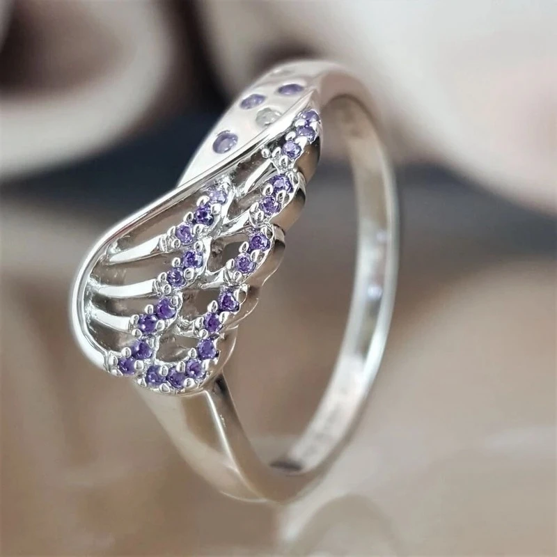 New Style Personality Angel Wing Ring European and American Angel Wing Ring for Women Jewelry Couple Gifts Engagement Punk Band
New Style Personality Angel Wing Ring European and American Angel Wing Ring for Women Jewelry Couple Gifts Engagement Punk Band