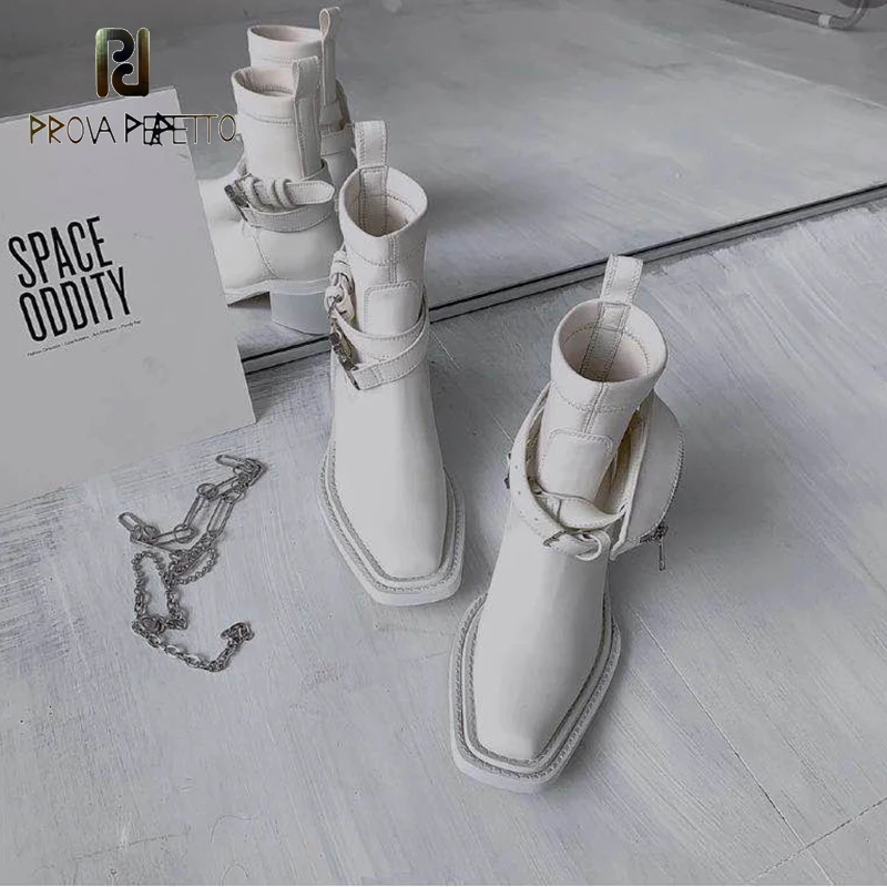 Белые ботинки на шнуровке женские ботинки в британском стиле на толстом каблуке 2020 г. Новые осенне-зимние модные Универсальные полусапожки ...
Белые ботинки на шнуровке женские ботинки в британском стиле на толстом каблуке 2020 г. Новые осенне-зимние модные Универсальные полусапожки ...