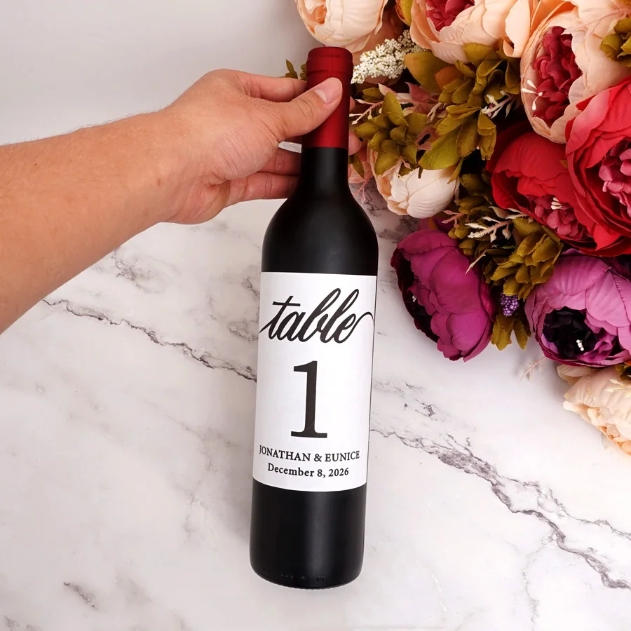 Personalized Creative DIY Wine Wrappers Wine Bottle Labels Stickers Custom Name and Date Table Number for Wedding Decor
Personalized Creative DIY Wine Wrappers Wine Bottle Labels Stickers Custom Name and Date Table Number for Wedding Decor