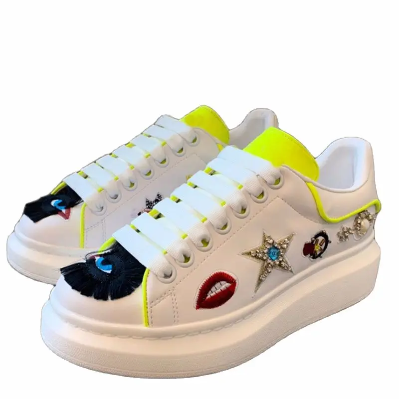 Women's High Quality Diamond Embroidered White Shoes Genuine Leather Sports Shoes Classic Spring And Autumn Women's Casual Shoes
Women's High Quality Diamond Embroidered White Shoes Genuine Leather Sports Shoes Classic Spring And Autumn Women's Casual Shoes