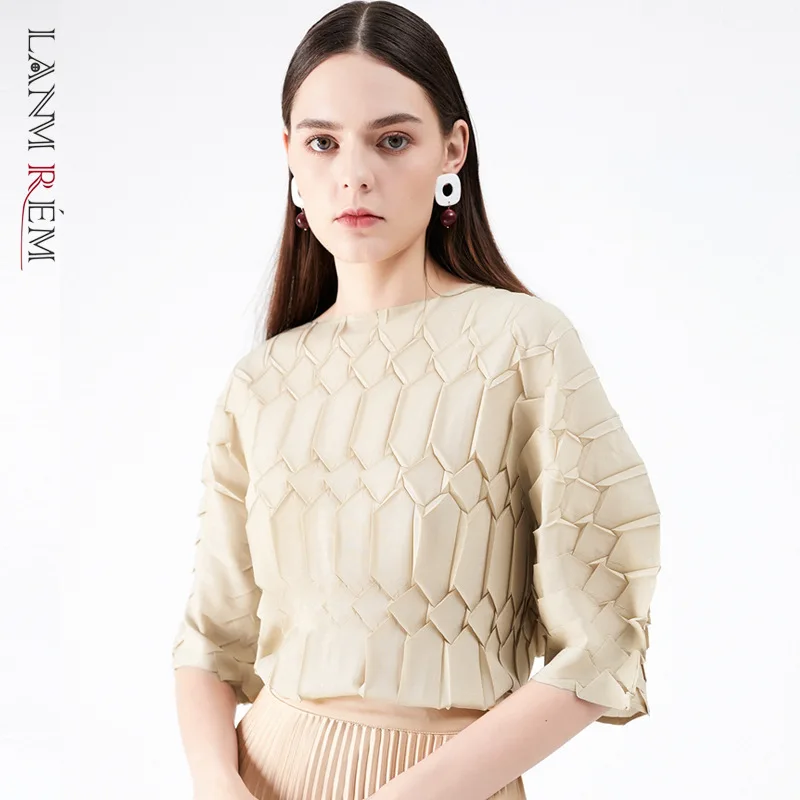 LANMREM Spring T-shirt 2022 Women's Short Sleeve Loose Pleated Tops All-match Round Neck Loose Casual T-shirts YJ706
LANMREM Spring T-shirt 2022 Women's Short Sleeve Loose Pleated Tops All-match Round Neck Loose Casual T-shirts YJ706