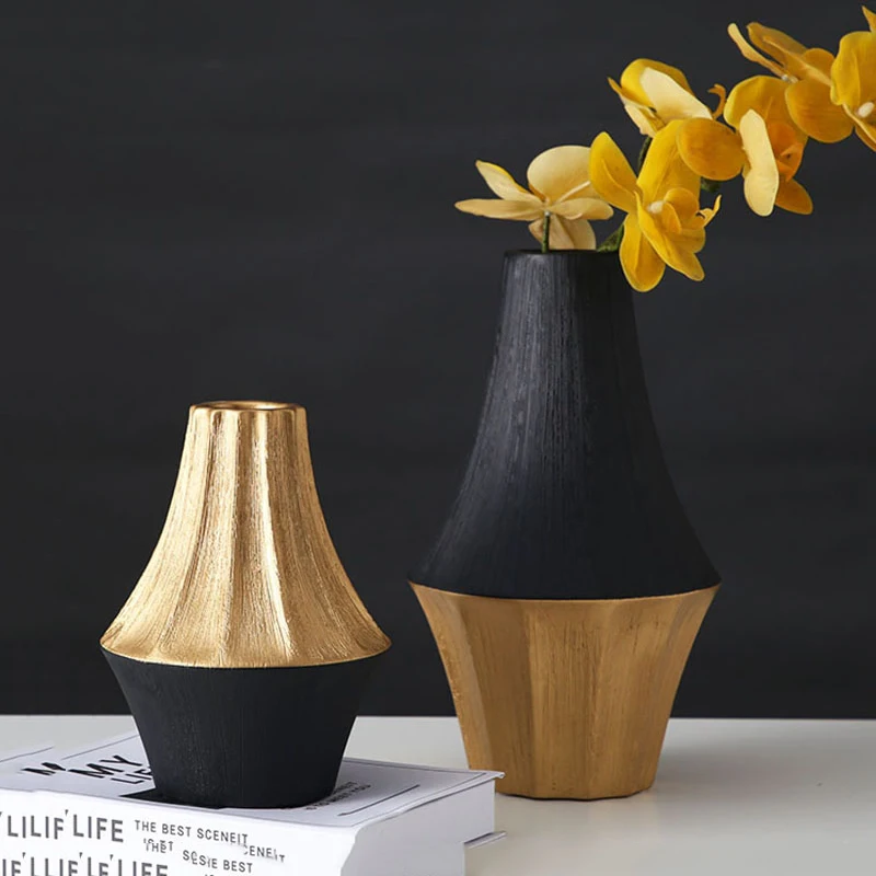 Living Room Decoration Ornaments Hand-drawing Vase Home Decor Crafts Flower Arrangement Ceramic Vases Bookcase Decorations Porps
Living Room Decoration Ornaments Hand-drawing Vase Home Decor Crafts Flower Arrangement Ceramic Vases Bookcase Decorations Porps