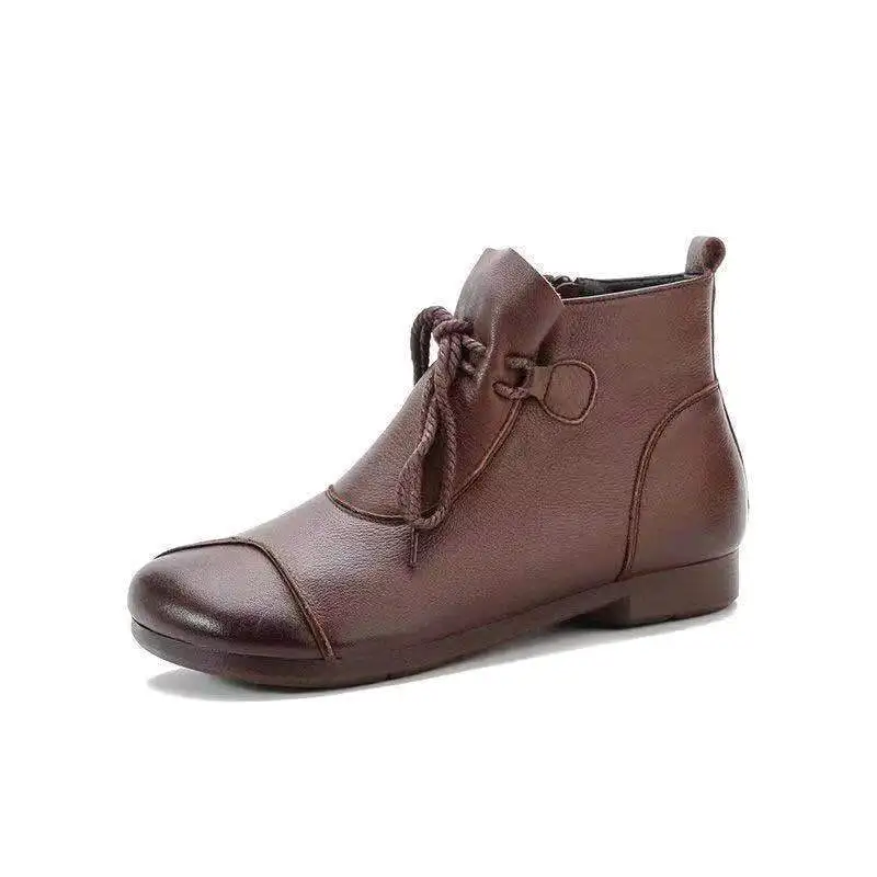Large size leather boots women's autumn and winter new style plus velvet flat boots middle-aged and elderly mother boots
Large size leather boots women's autumn and winter new style plus velvet flat boots middle-aged and elderly mother boots