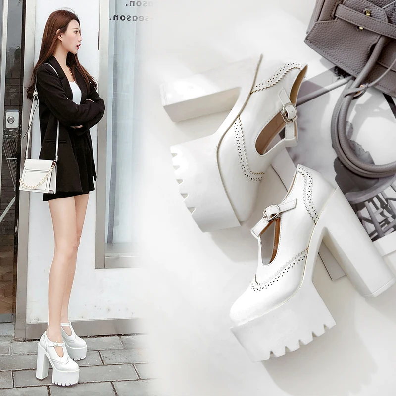European and American nightclub dj bar ds performance 15cm thick super high heel thick bottom waterproof table women's sandals
European and American nightclub dj bar ds performance 15cm thick super high heel thick bottom waterproof table women's sandals