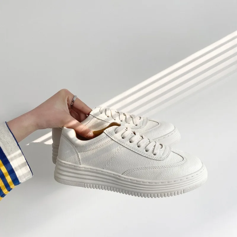 LEOSOXS Platform Casual Shoes Women White Sneakers 2021 Fashion Spring/Autumn Plus Size Female Sneakers Woman Vulcanized Shoes
LEOSOXS Platform Casual Shoes Women White Sneakers 2021 Fashion Spring/Autumn Plus Size Female Sneakers Woman Vulcanized Shoes