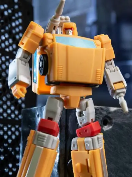 Волшебная квадратная искусственная желтая резьба, G1, коллекционная экшн-Фигурка-трансформер, робот, деформированная игрушка
Волшебная квадратная искусственная желтая резьба, G1, коллекционная экшн-Фигурка-трансформер, робот, деформированная игрушка