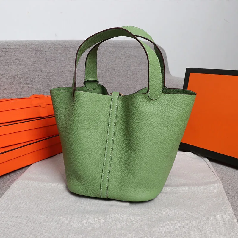Women Luxury Brand Handbag Tote Bag Top Quality Lock Picotin Simple Basket Bags Genuine Leather Casual Shoulder Bag Purse
Women Luxury Brand Handbag Tote Bag Top Quality Lock Picotin Simple Basket Bags Genuine Leather Casual Shoulder Bag Purse