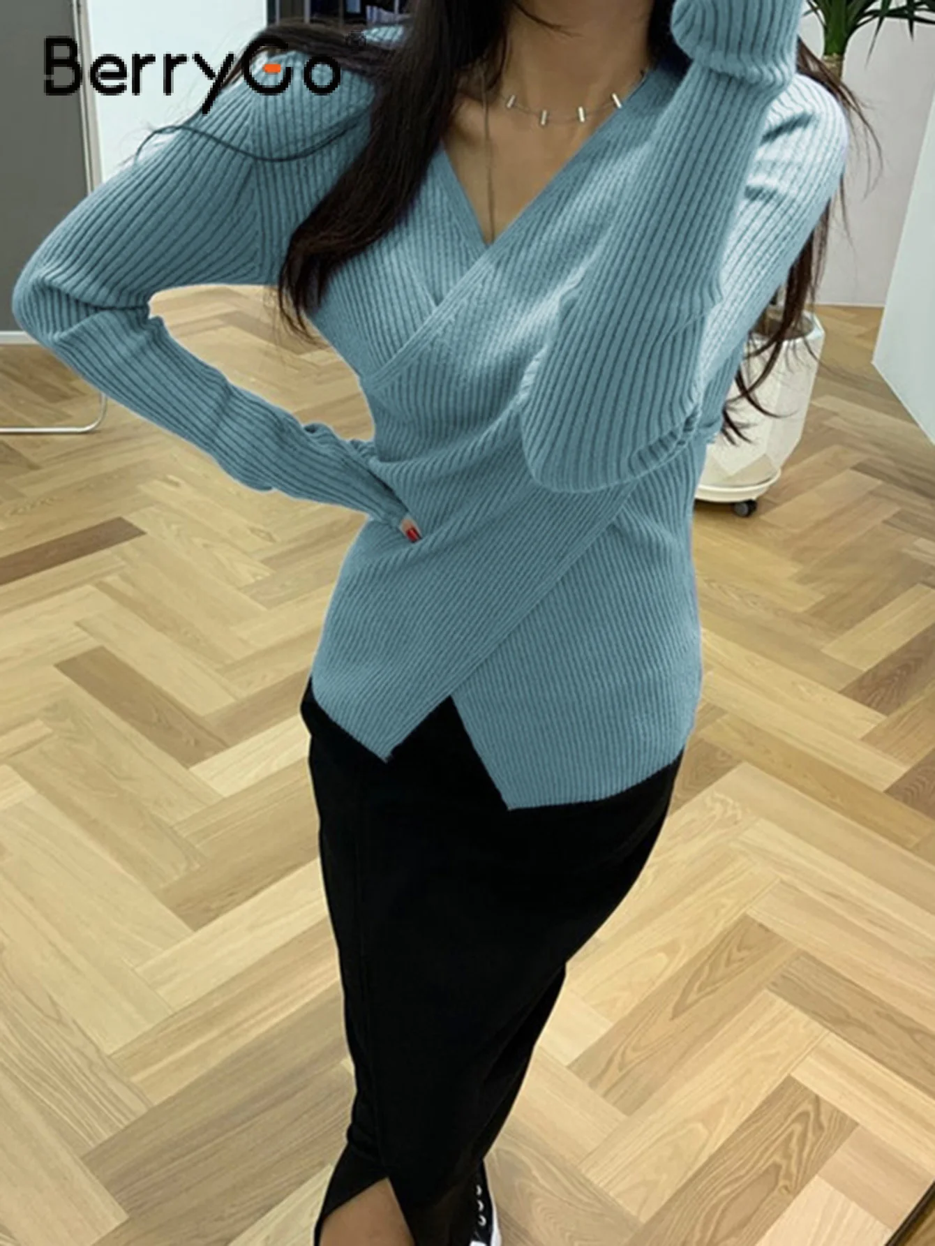 BerryGo Autumn winter Elegant slim sweater women Long sleeve V-neck knitted pullover female Solid warm sweater 2021 new
BerryGo Autumn winter Elegant slim sweater women Long sleeve V-neck knitted pullover female Solid warm sweater 2021 new