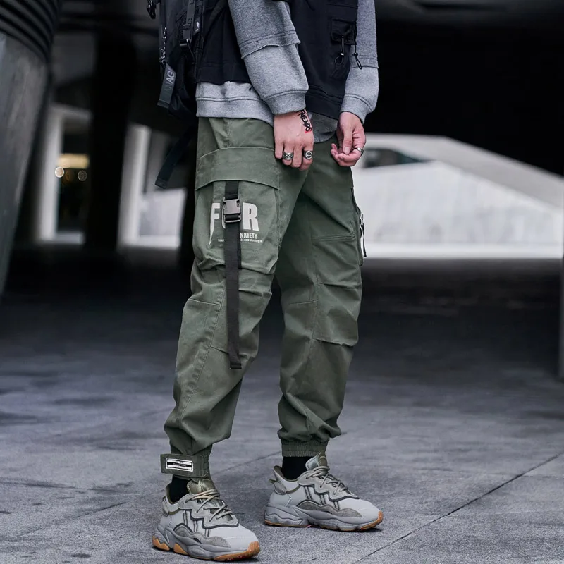 8 Model Men Cargo Pants 2020 Black Ribbons Block Multi-Pocket Harem Joggers Harajuku Sweatpant Hip Hop Thick Male Trousers XXXL
8 Model Men Cargo Pants 2020 Black Ribbons Block Multi-Pocket Harem Joggers Harajuku Sweatpant Hip Hop Thick Male Trousers XXXL