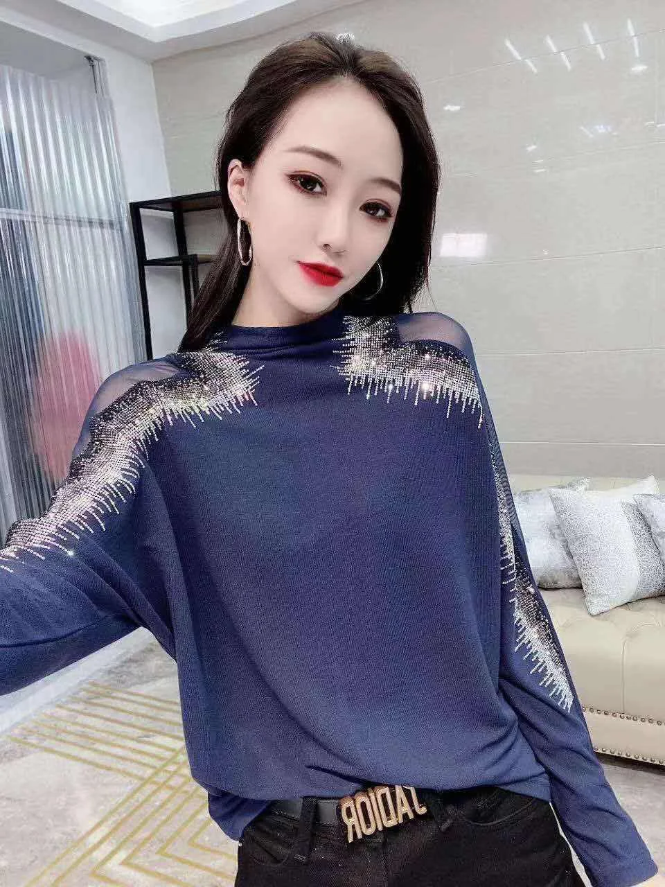 Fashionable autumn new style half high collar hollow out hot drill T-shirt sexy off shoulder solid color bottoming shirt
Fashionable autumn new style half high collar hollow out hot drill T-shirt sexy off shoulder solid color bottoming shirt