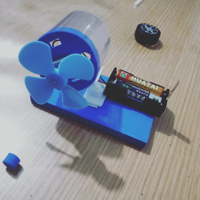 DIY Wooden Aerodynamic Vehicle Mini Wind Powered Car Toys DIY Car Model Kits Children Educational Toys Hobby Funny for Kids Gift
DIY Wooden Aerodynamic Vehicle Mini Wind Powered Car Toys DIY Car Model Kits Children Educational Toys Hobby Funny for Kids Gift