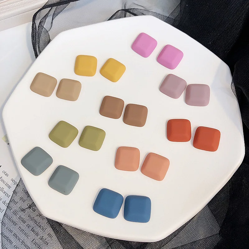 Minar Korea Trendy Candy Color Geometric Square Stud Earrings for Women Stylish Candy Color Resin Small Statement Earrings Gift
Minar Korea Trendy Candy Color Geometric Square Stud Earrings for Women Stylish Candy Color Resin Small Statement Earrings Gift