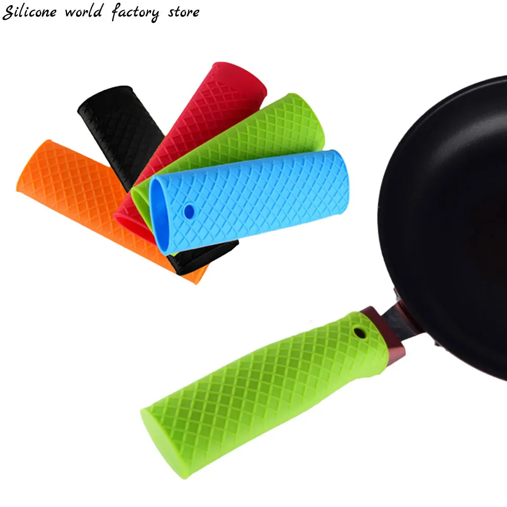 Silicone world Silicone Saucepan Holder Sleeve Non-slip Grip Cover Cookware Parts Kitchen Tools Silicone Pot Pan Handle Sleeve 
Silicone world Silicone Saucepan Holder Sleeve Non-slip Grip Cover Cookware Parts Kitchen Tools Silicone Pot Pan Handle Sleeve