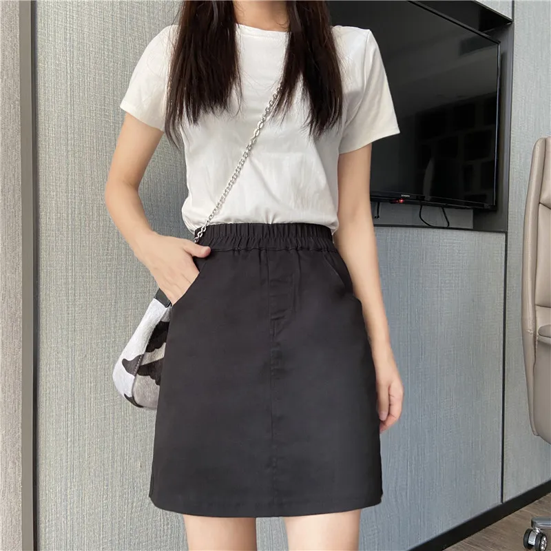 Woman skirt summer sexy mini Vintage harajuku skirts mini slim high waist straight skirt ladies korean style 2021 
Woman skirt summer sexy mini Vintage harajuku skirts mini slim high waist straight skirt ladies korean style 2021