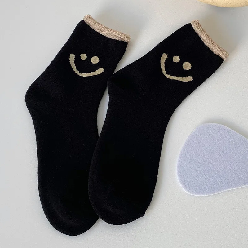 

5 Pairs New autumn and winter socks Japanese brushed warm terry socks thickened cotton curled smiling face tube pile socks