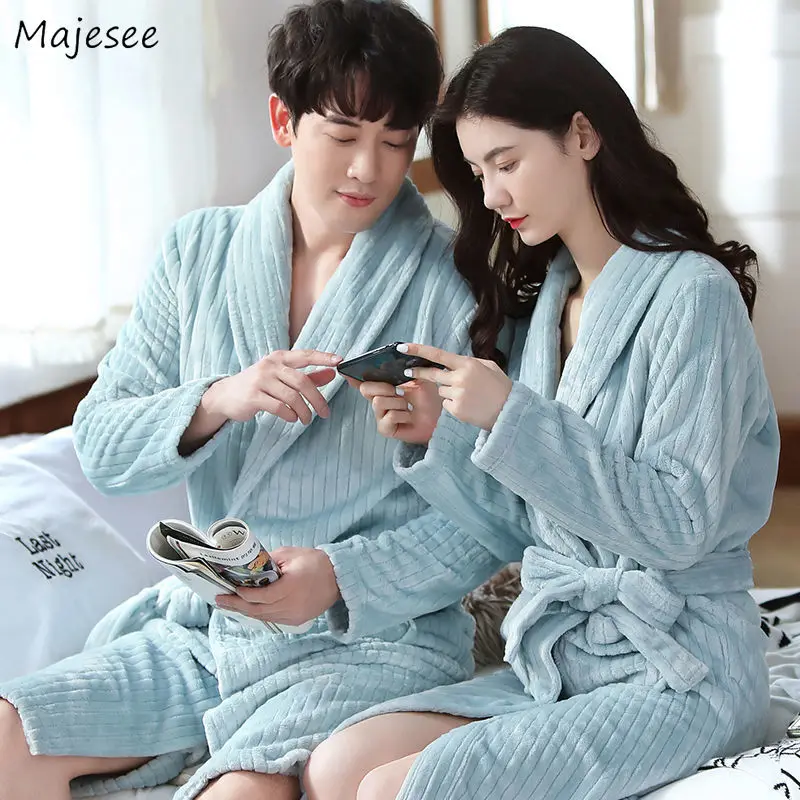 Robes Men Autumn Winter Flannel Warm Leisure Chic Soft Couples Daily Homewear Mens Korean Style Big Size Simple Long Bathrobes
Robes Men Autumn Winter Flannel Warm Leisure Chic Soft Couples Daily Homewear Mens Korean Style Big Size Simple Long Bathrobes