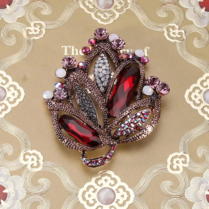 Beadsland Alloy Inlaid Rhinestone Brooch Design Fashionable High-end Clothing Accessories Pin Woman Gift MM-812
Beadsland Alloy Inlaid Rhinestone Brooch Design Fashionable High-end Clothing Accessories Pin Woman Gift MM-812