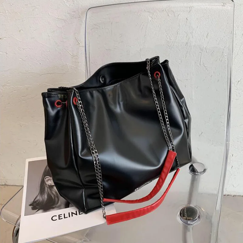 2022 European Style Big Capacity Shoulder Bag New Fashion Designer Handbags Women Crossbody Bags Chian Strap Bucket Bag
2022 European Style Big Capacity Shoulder Bag New Fashion Designer Handbags Women Crossbody Bags Chian Strap Bucket Bag
