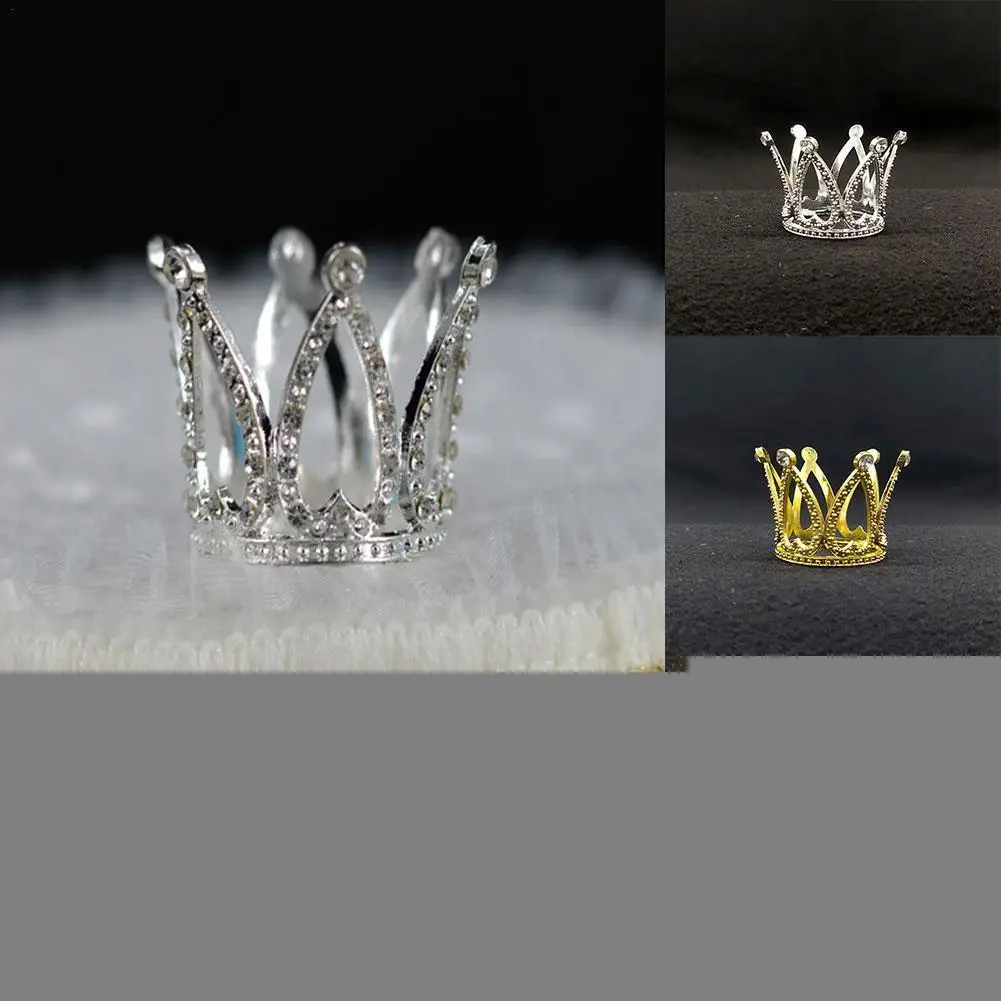 Mini Crown Princess Topper Crystal Pearl Tiara Children Hair Ornaments For Wedding Birthday Party Cake Decorating Tools Kid Gift 
Mini Crown Princess Topper Crystal Pearl Tiara Children Hair Ornaments For Wedding Birthday Party Cake Decorating Tools Kid Gift