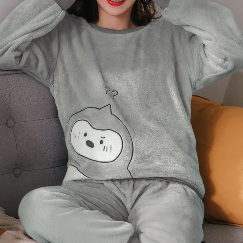 Autumn Winter Women Sweet Pajama Sets Long Sleeve Top and Pants Panda Print Cute Coral Fleece Warm Sleepwear Girly Soft Pyjamas
Autumn Winter Women Sweet Pajama Sets Long Sleeve Top and Pants Panda Print Cute Coral Fleece Warm Sleepwear Girly Soft Pyjamas