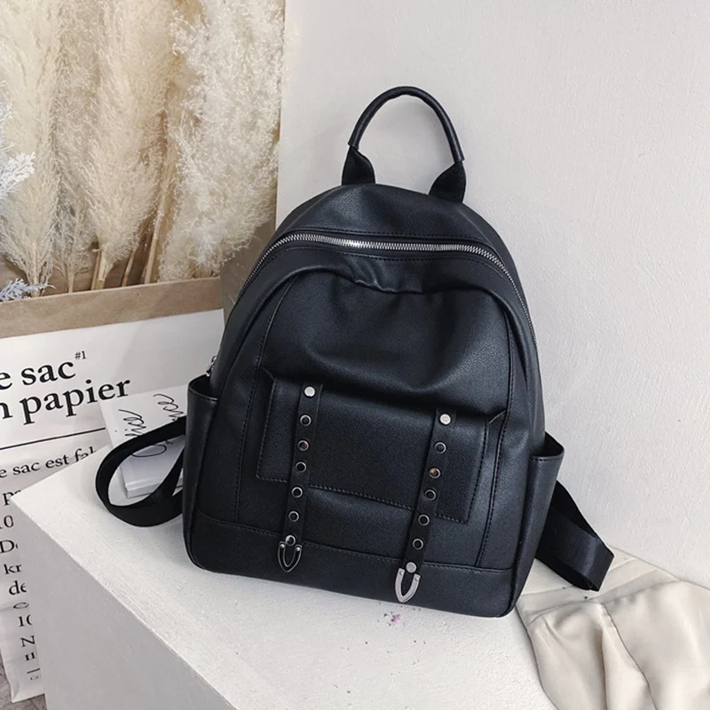Large-Capacity Backpack, High-Quality Girl School Bag, Wild Fashion Backpack, Rivet Decoration Travel Bag
Large-Capacity Backpack, High-Quality Girl School Bag, Wild Fashion Backpack, Rivet Decoration Travel Bag