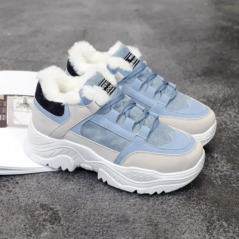 Winter Warm Fur Women Shoes Thick Plush Female Lace Up Platform Sneakers Flock Flat Autumn Casual Women Sports Shoes Size 35-40
Winter Warm Fur Women Shoes Thick Plush Female Lace Up Platform Sneakers Flock Flat Autumn Casual Women Sports Shoes Size 35-40